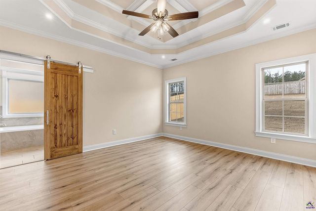 216 Golden Chestnut Bend, Bonaire, GA 31005