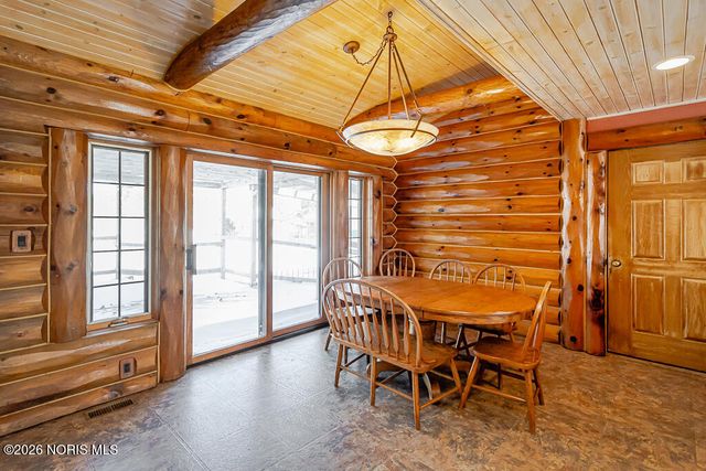 3088 County Road H, Swanton, OH 43558