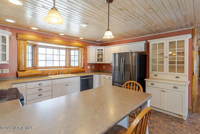 3088 County Road H, Swanton, OH 43558