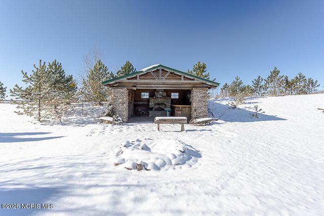 3088 County Road H, Swanton, OH 43558