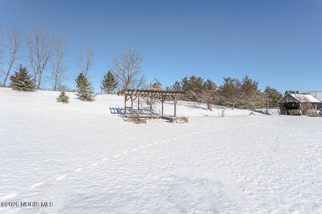 3088 County Road H, Swanton, OH 43558