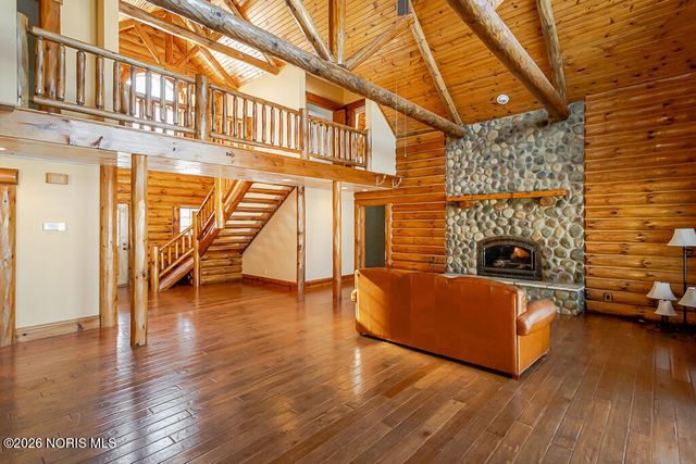 3088 County Road H, Swanton, OH 43558