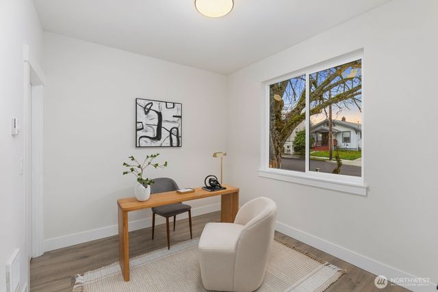 3209 E J Street, Tacoma, WA 98404