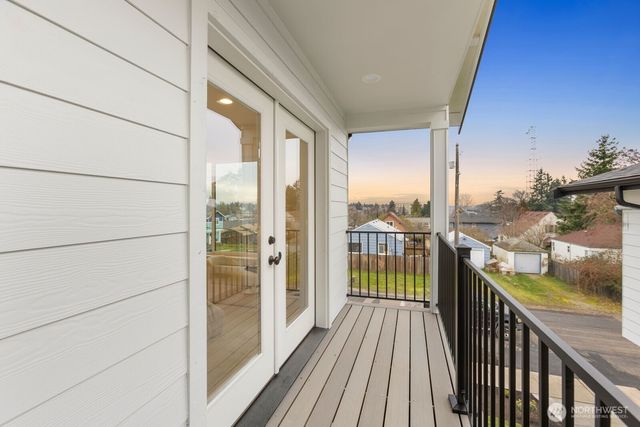 3209 E J Street, Tacoma, WA 98404