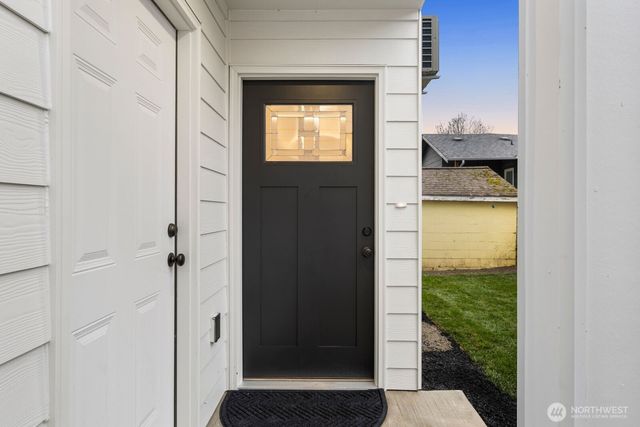 3209 E J Street, Tacoma, WA 98404