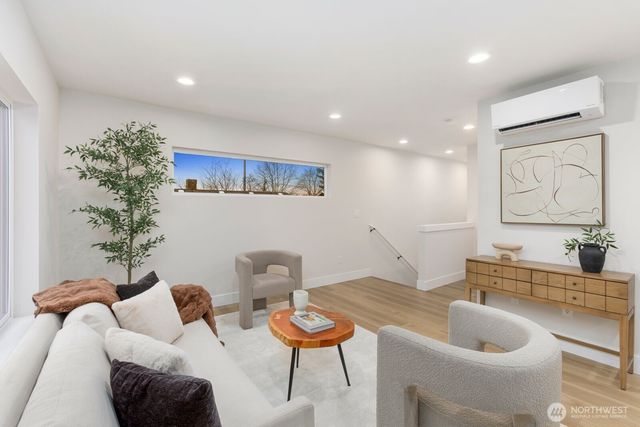 3209 E J Street, Tacoma, WA 98404