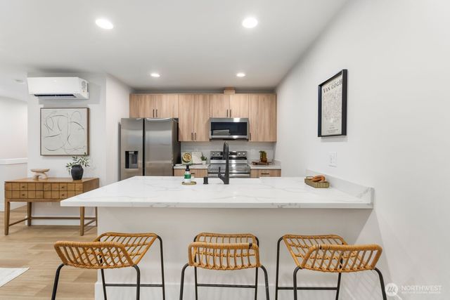 3209 E J Street, Tacoma, WA 98404