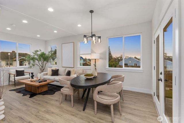 3209 E J Street, Tacoma, WA 98404