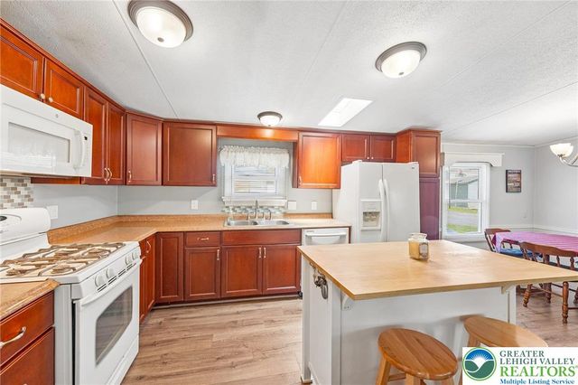 1170 Grange Road R5, Lower Macungie Twp, PA 18106