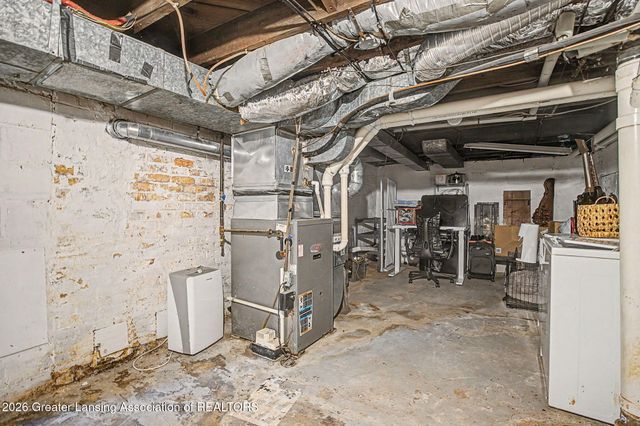505 Fulton Place, Lansing, MI 48915