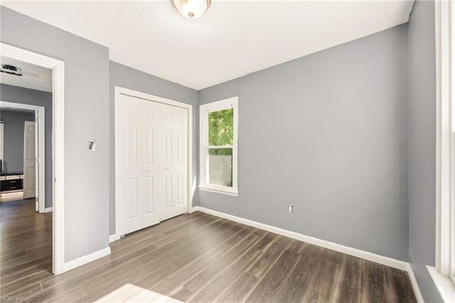72 Ireland ST, Hampton, VA 23663