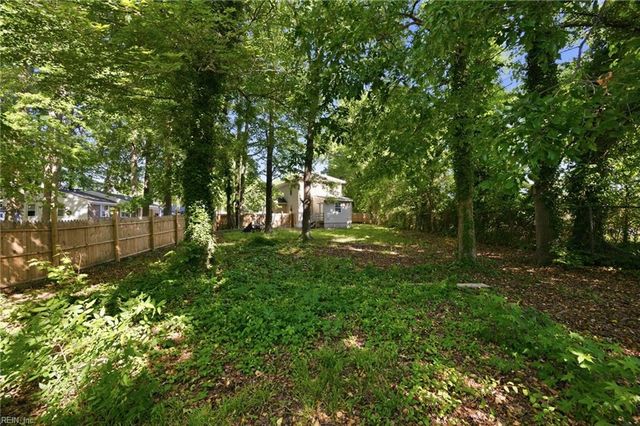 72 Ireland ST, Hampton, VA 23663