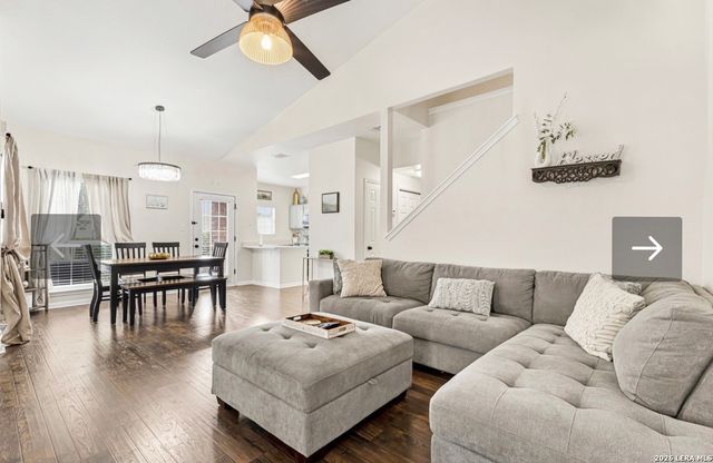 115 Chapel Hill Cir Unit 115, San Antonio, TX 78240