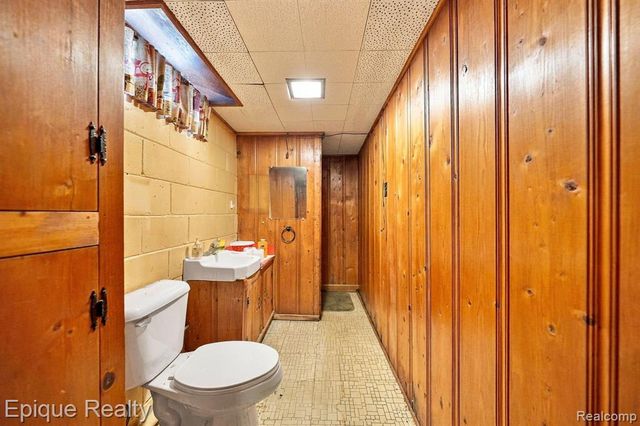 16195 Stricker Avenue, Eastpointe, MI 48021