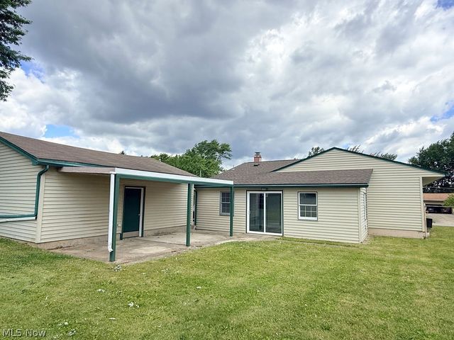5193 Pinecrest, Austintown, OH 44515