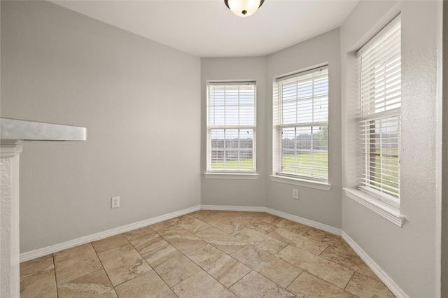 200 Flower Meadows Drive, Waxahachie, TX 75165