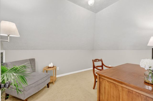 341 Bradshaw Rd, Lebanon, TN 37087
