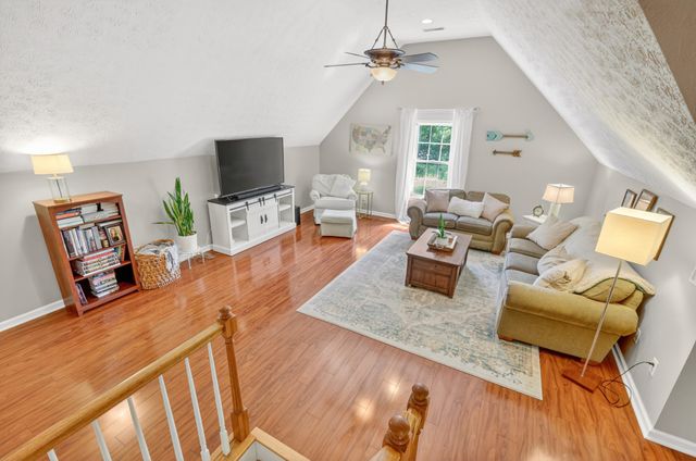341 Bradshaw Rd, Lebanon, TN 37087