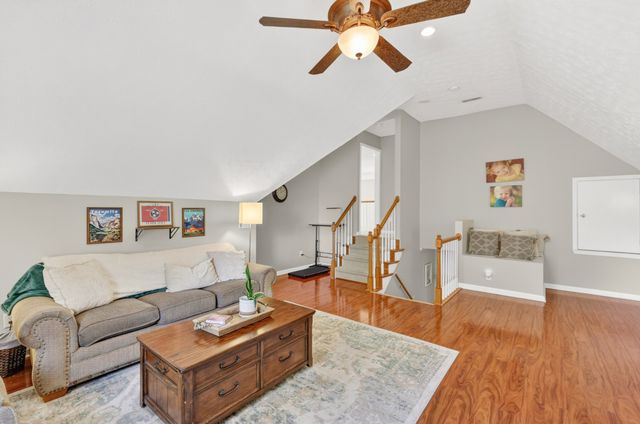 341 Bradshaw Rd, Lebanon, TN 37087