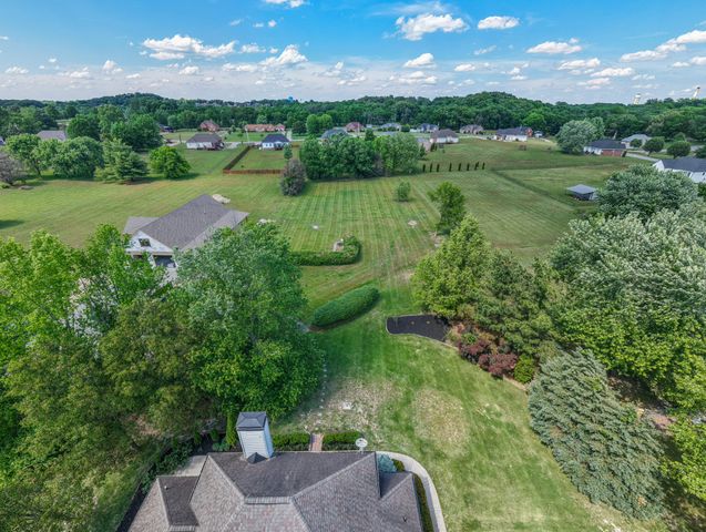 341 Bradshaw Rd, Lebanon, TN 37087