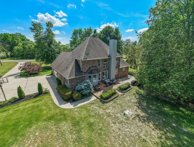 341 Bradshaw Rd, Lebanon, TN 37087
