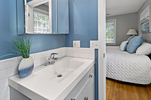 65 Kings Row Drive, East Dennis, MA 02641
