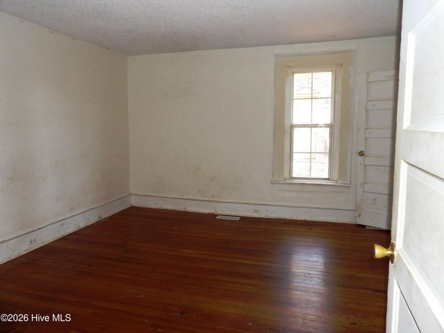 1201 Lincoln Street SE, Wilson, NC 27893