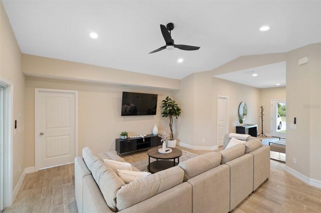 111 SUNSET ROAD, Rotonda West, FL 33947