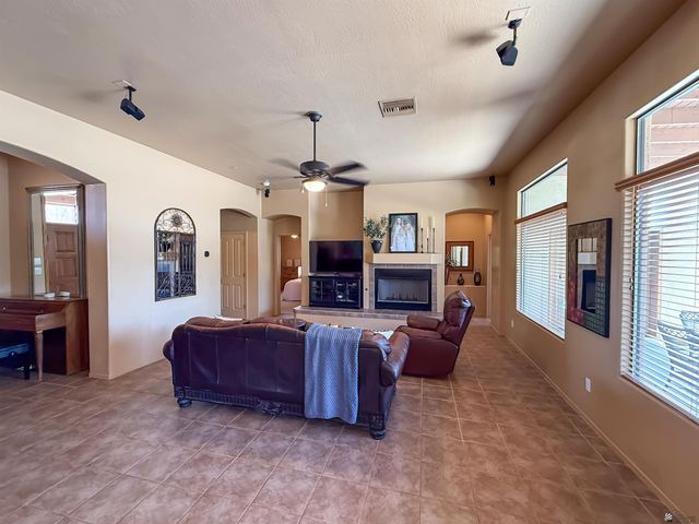 3575 W 16 Ln, Yuma, AZ 85364