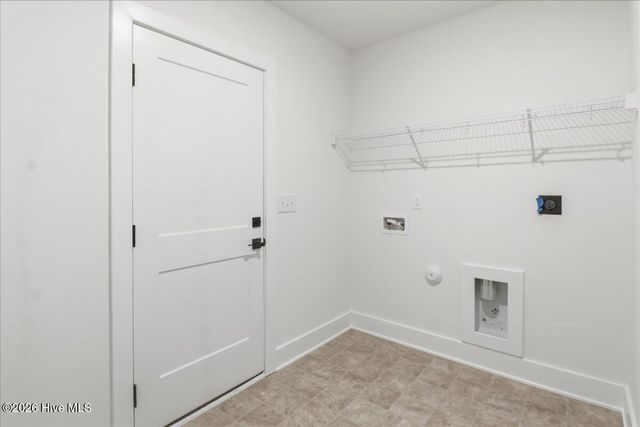107 Manchester Court, La Grange, NC 28551
