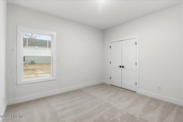 107 Manchester Court, La Grange, NC 28551