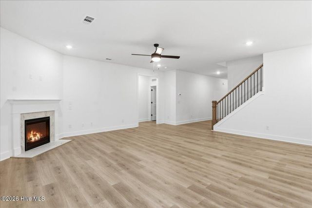 107 Manchester Court, La Grange, NC 28551