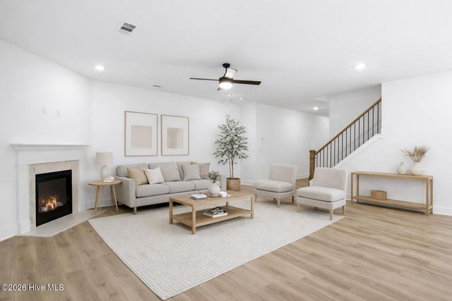 107 Manchester Court, La Grange, NC 28551