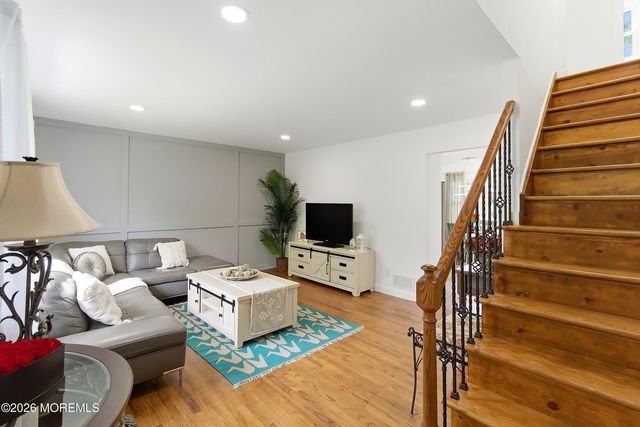 77 Carlton Avenue, Piscataway Twp, NJ 08854