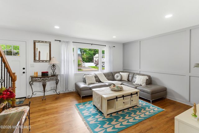 77 Carlton Avenue, Piscataway Twp, NJ 08854