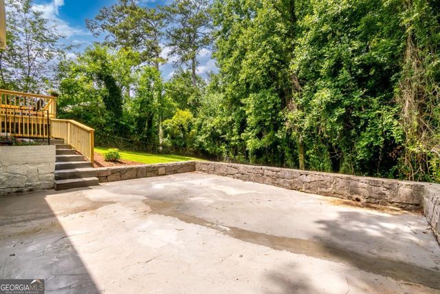 2093 Wildrose Drive, Decatur, GA 30032