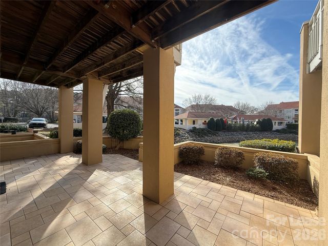 18009 Kings Point Drive M, Cornelius, NC 28031