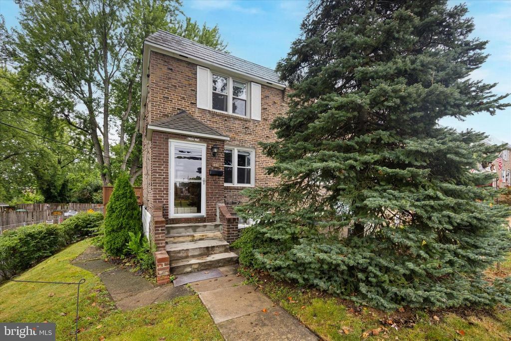 891 FAIRFAX RD, Drexel Hill, PA 19026