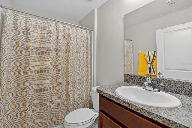 214 ENGLISH CHANNEL PLACE, Dover, FL 33527