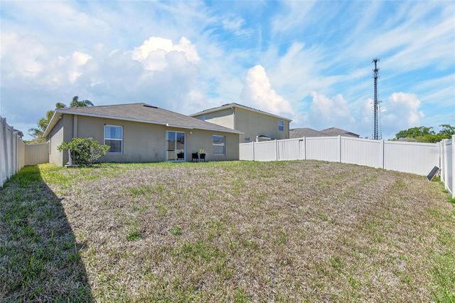 214 ENGLISH CHANNEL PLACE, Dover, FL 33527