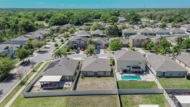 214 ENGLISH CHANNEL PLACE, Dover, FL 33527