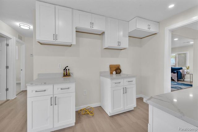 8248 Birch Street, Taylor, MI 48180