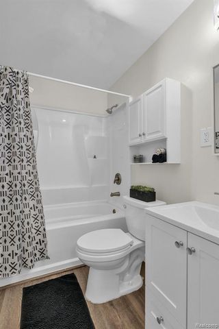 8248 Birch Street, Taylor, MI 48180