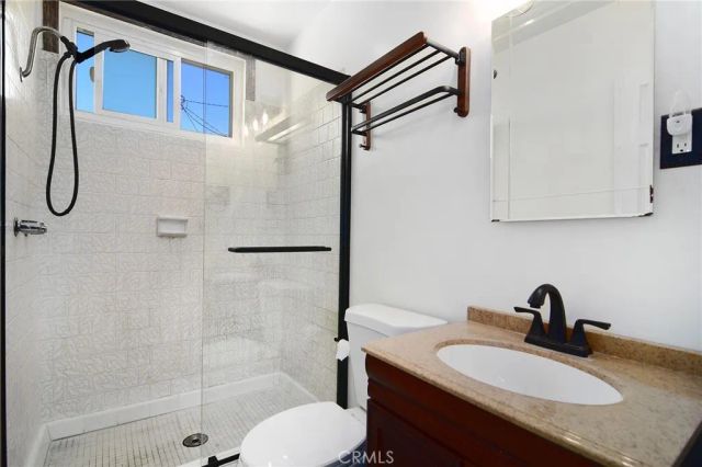 7746 Mclaren, West Hills, CA 91304