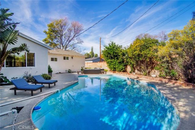 7746 Mclaren, West Hills, CA 91304