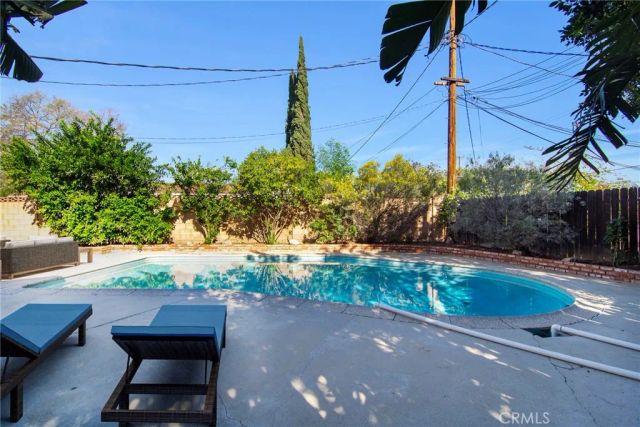 7746 Mclaren, West Hills, CA 91304