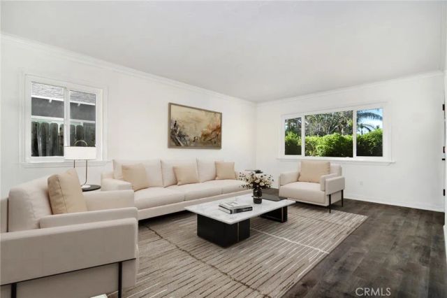 7746 Mclaren, West Hills, CA 91304