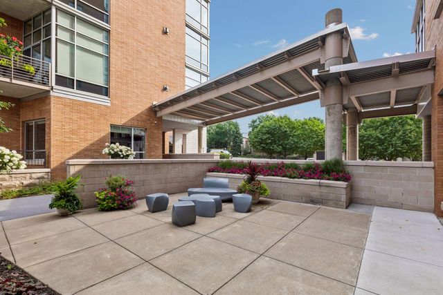100 2nd Street NE A620, Minneapolis, MN 55413