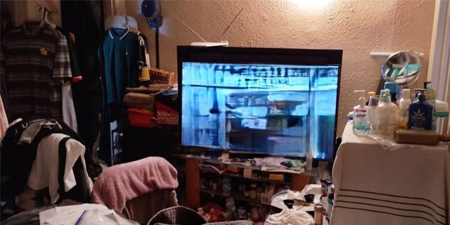 176 Gordon St, Edgewood, PA 15218