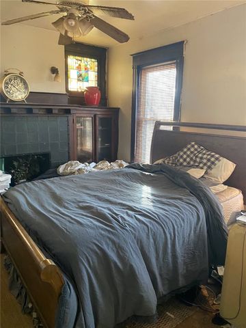 176 Gordon St, Edgewood, PA 15218